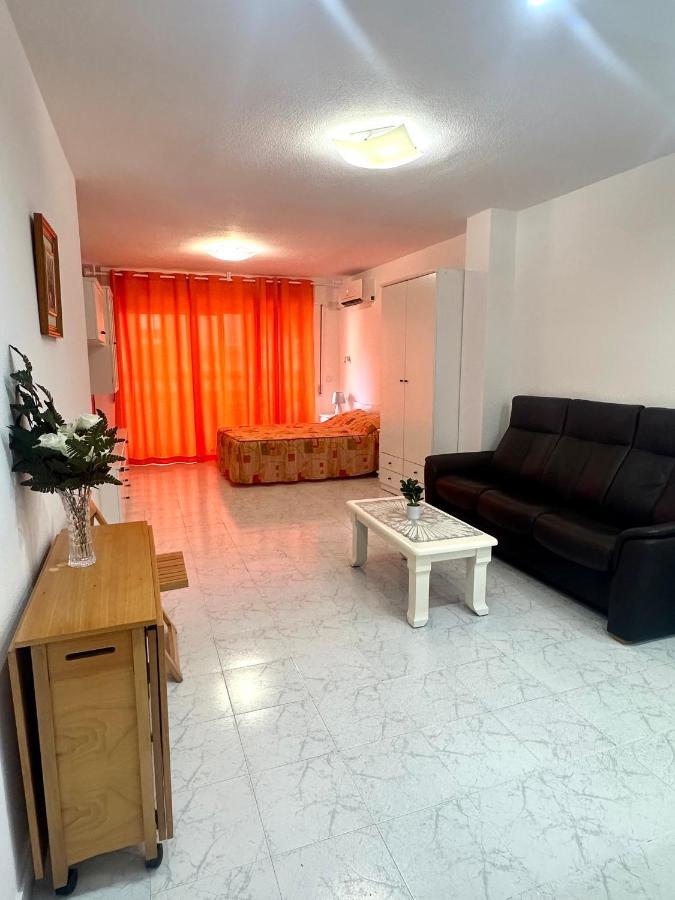 Estudio A 1 Minuto De La Playa Apartment Torrevieja Exterior photo